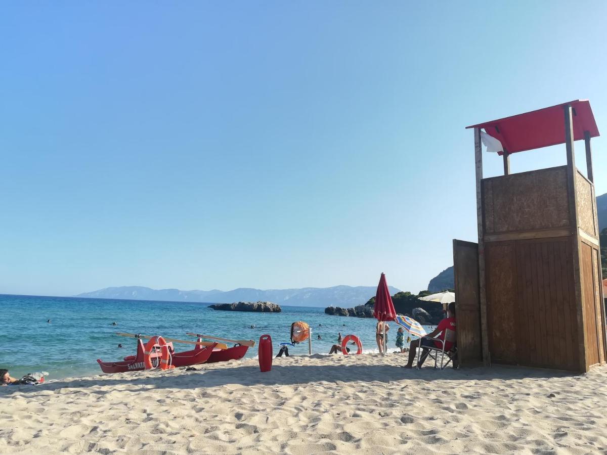 Casa Vacanza Stella Del Mare Cala Gonone Eksteriør bilde